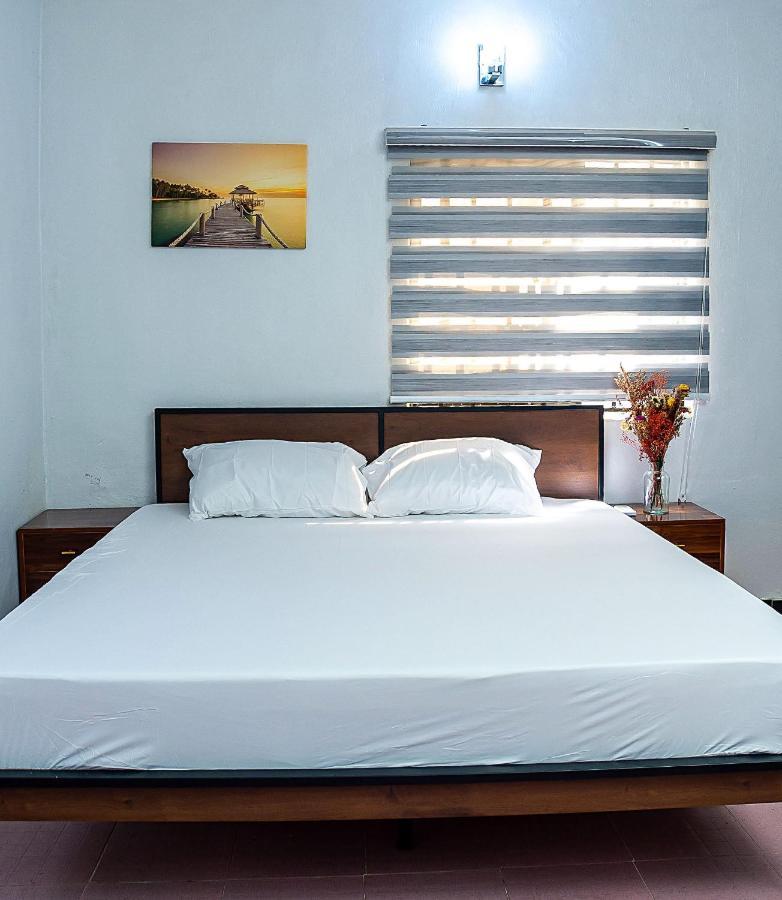 Palm Heights Apartments - Omole Phase 1, Ikeja Dış mekan fotoğraf